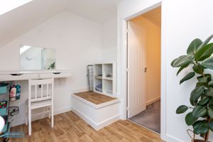 Bedroom- click for photo gallery